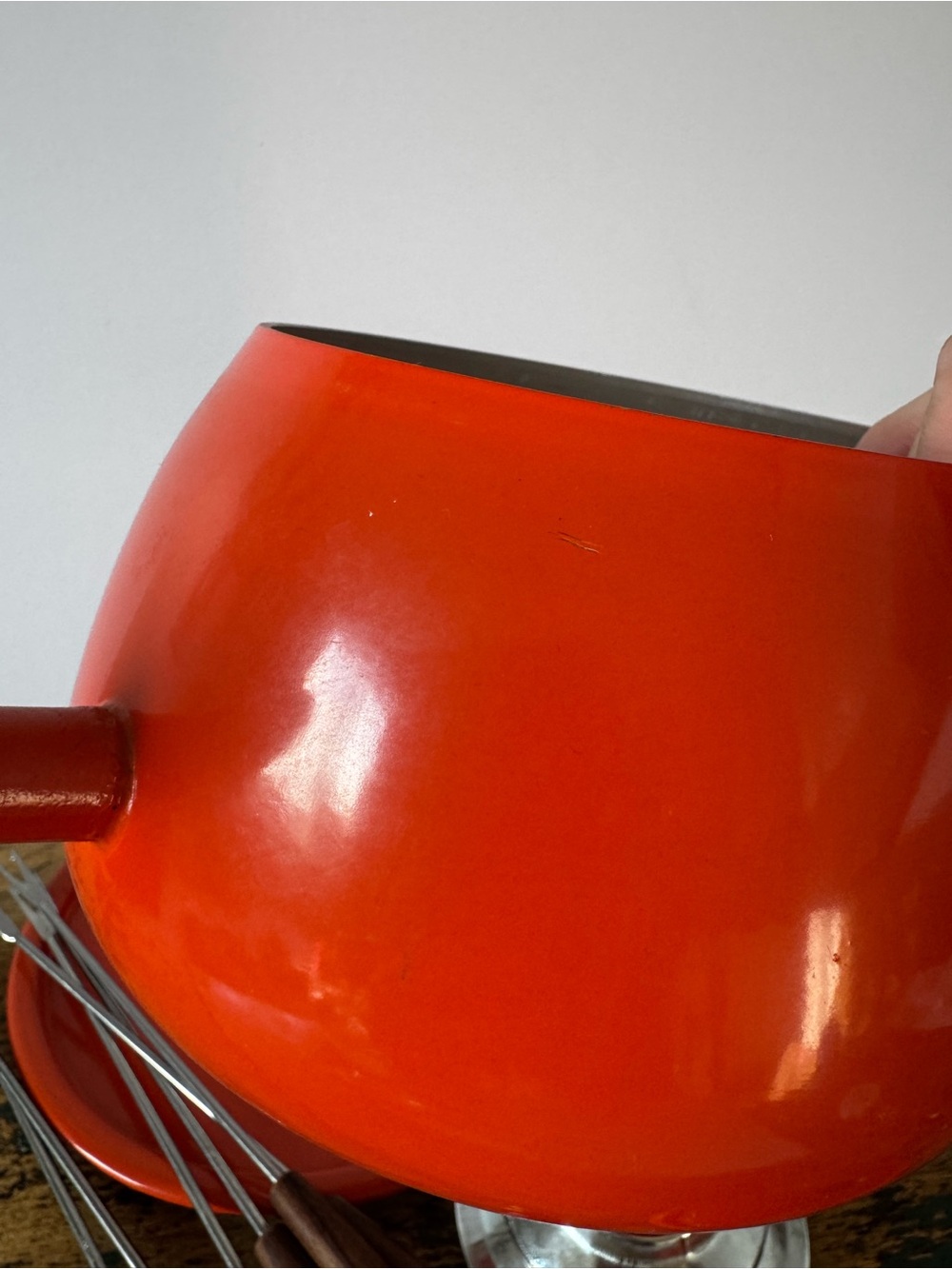 Orange Enamel Chocolate Fondue Pot with Wooden Handle - Brand Unspecified - Picture 8 of 14